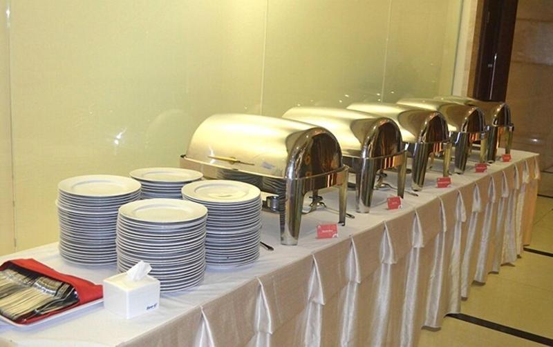 Nite & Day Hotel Jakarta Bandengan - Restoran
