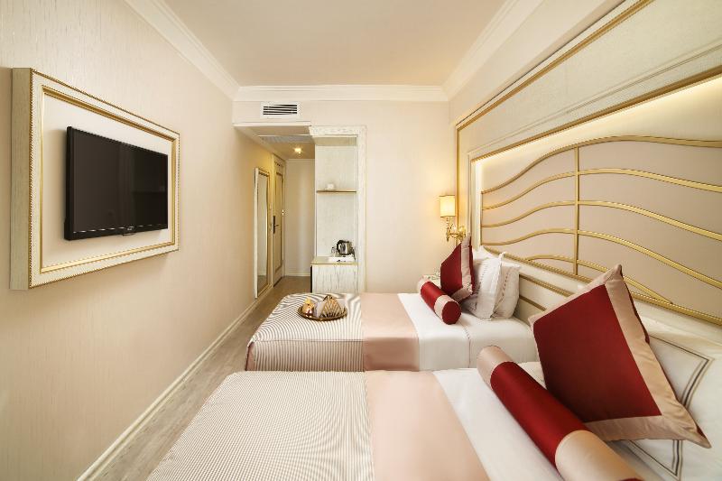 Halifaks Hotel - Oda
