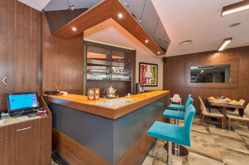 Boursier Hotel - Bar