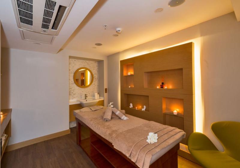 Boursier Hotel - Aktivite