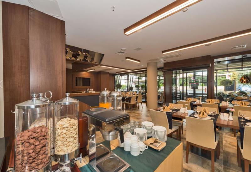 Boursier Hotel - Restoran