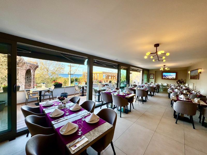 GLK Premier Sea Mansion Suites & Spa - Restoran