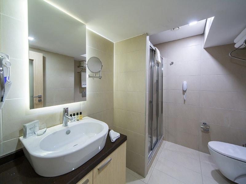 Molton Monapart Mecidiyekoy - Oda