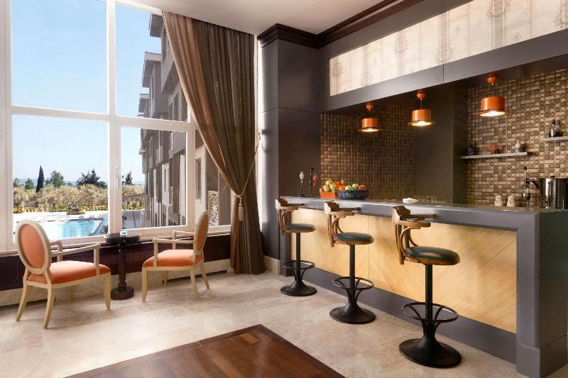 Ramada Resort Kazdaglari Thermal and Spa - Restoran