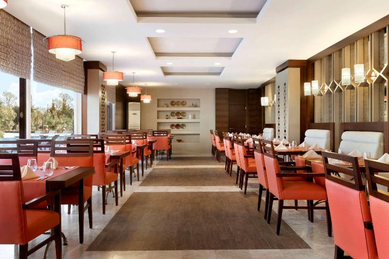 Ramada Resort Kazdaglari Thermal and Spa - Restoran