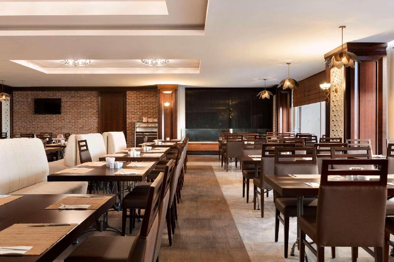 Ramada Resort Kazdaglari Thermal and Spa - Restoran