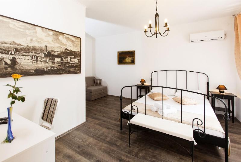 Prior Suites Split - Oda