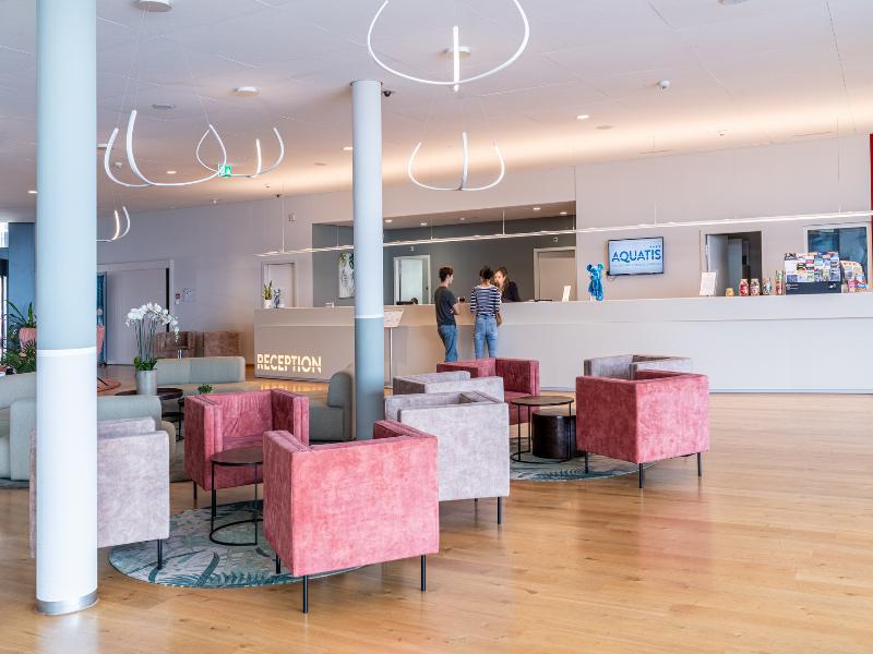 Aquatis Hotel - Lobi