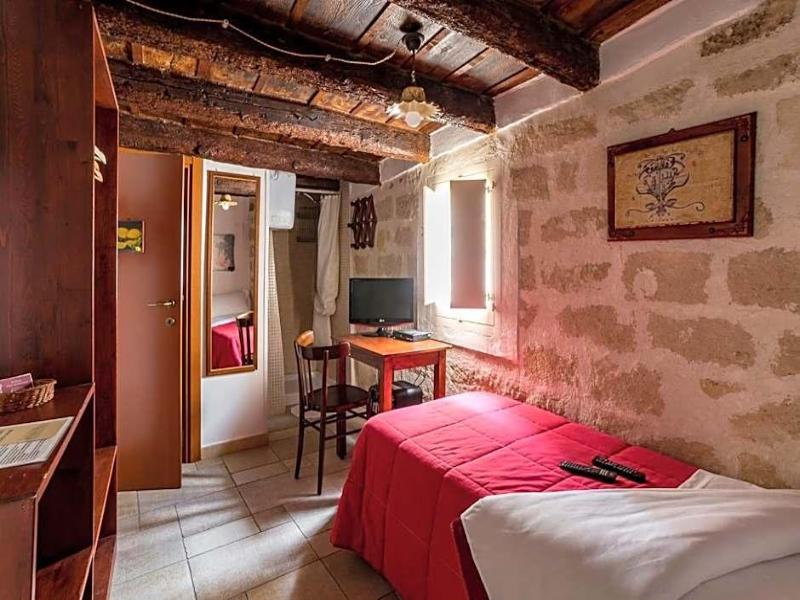 B&B Borgo San Martino - Oda