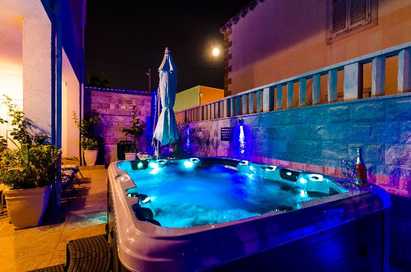 Apartments Aura - Teras