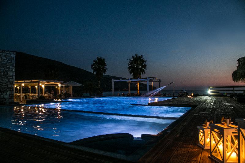 Itilo Traditional Hotel - Havuz