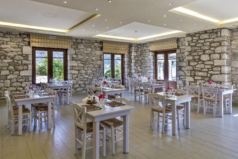 Itilo Traditional Hotel - Restoran