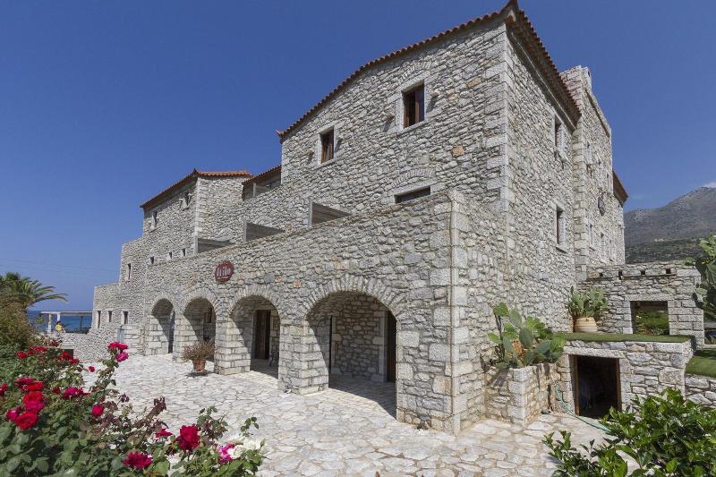 Itilo Traditional Hotel - Teras