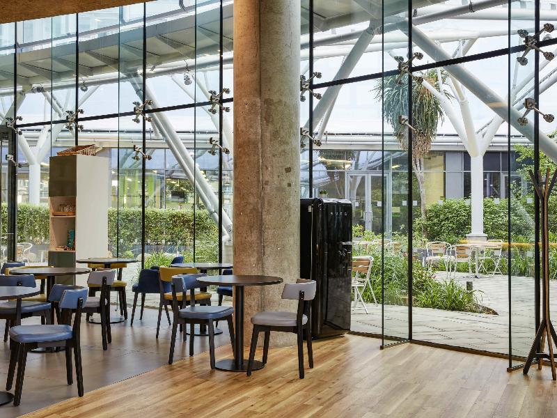 Apart Otel Adagio London Brentford - Genel