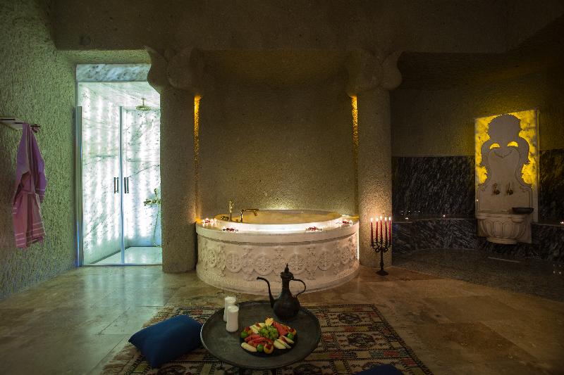 Elika Cave Suites & Spa - Oda