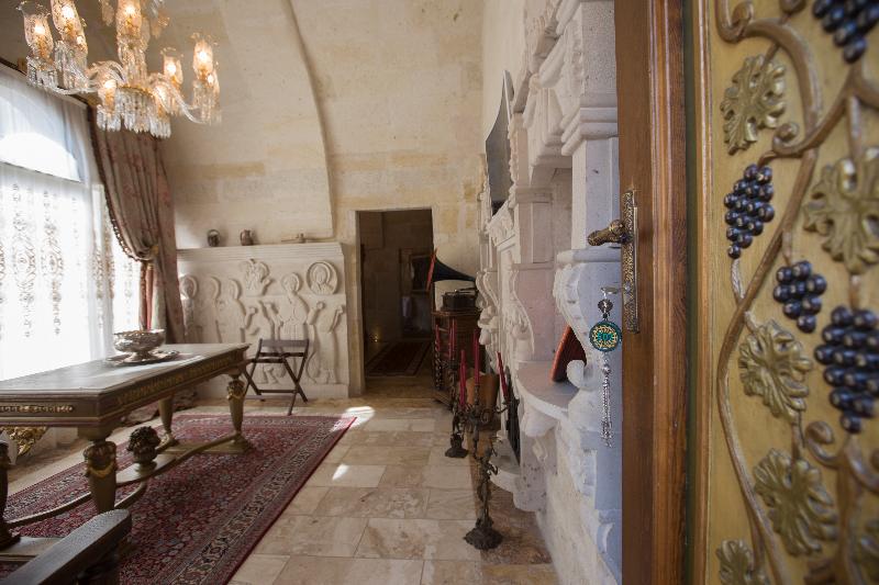 Elika Cave Suites & Spa - Oda