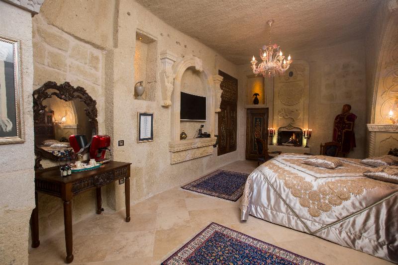 Elika Cave Suites & Spa - Oda