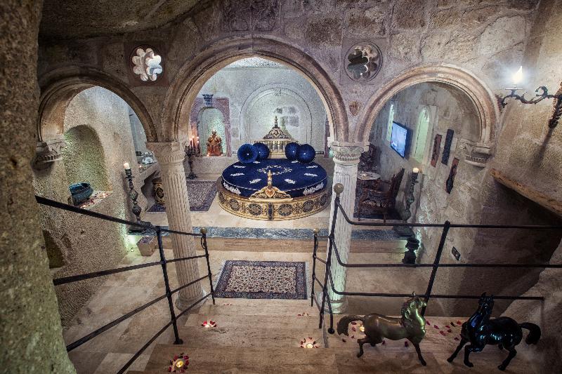 Elika Cave Suites & Spa - Oda