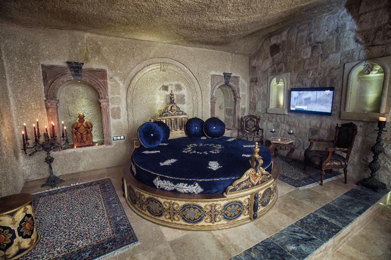 Elika Cave Suites & Spa - Oda