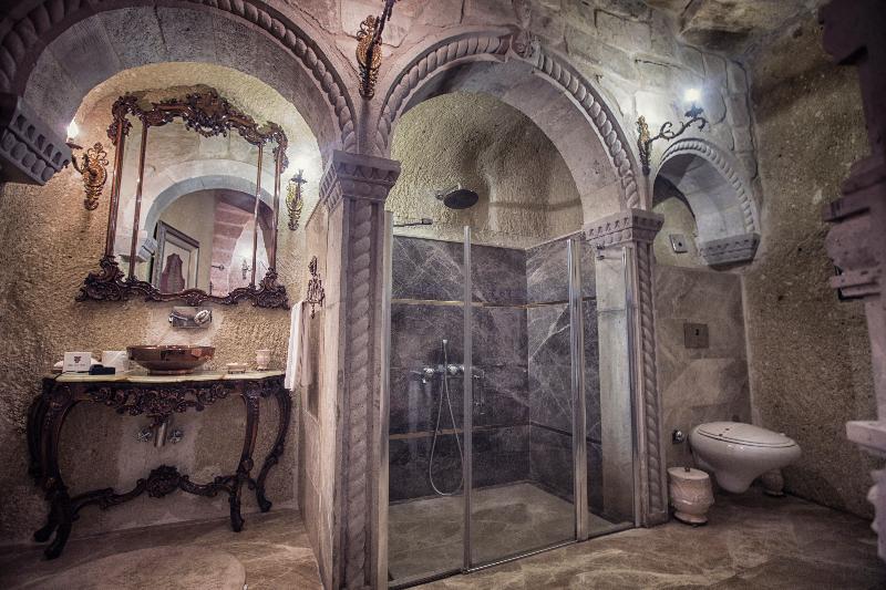 Elika Cave Suites & Spa - Oda