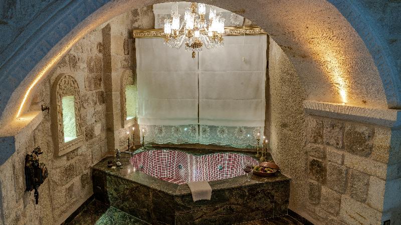 Elika Cave Suites & Spa - Oda
