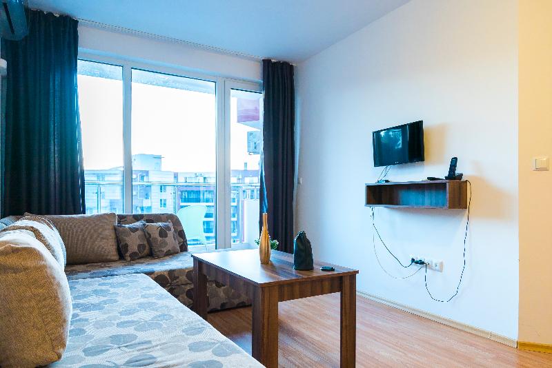 Persey Admiral Plaza Apartments - Oda