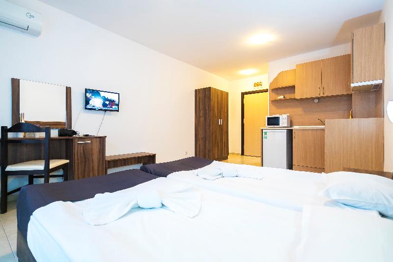 Persey Admiral Plaza Apartments - Oda