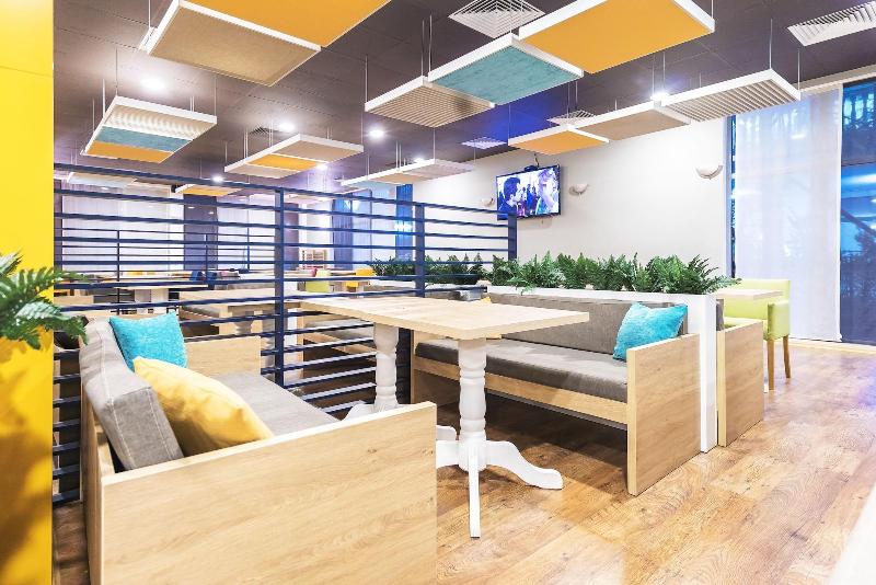 Persey Admiral Plaza Apartments - Restoran
