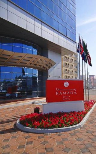 Ramada Hotel Abu Dhabi Corniche otel fotoğrafı