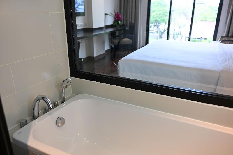 Movenpick Hotel Sukhumvit 15 Bangkok - Oda