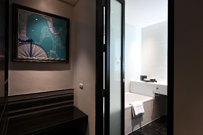 Movenpick Hotel Sukhumvit 15 Bangkok - Oda