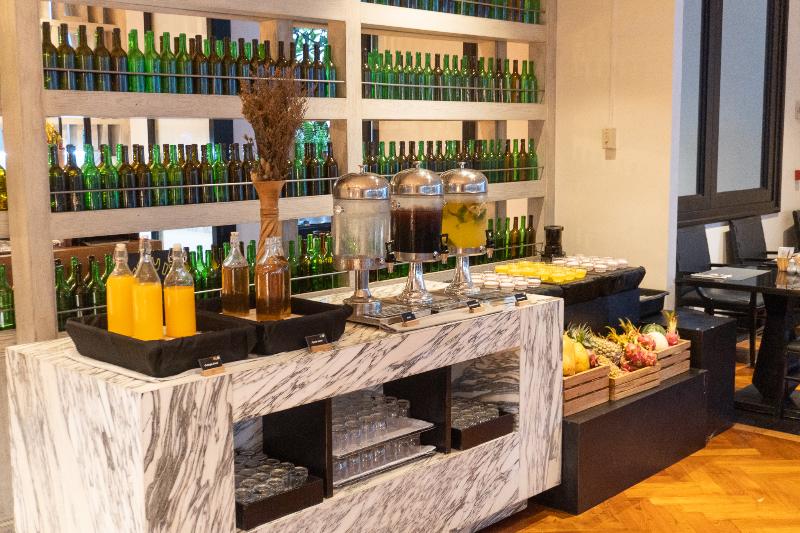 Movenpick Hotel Sukhumvit 15 Bangkok - Restoran