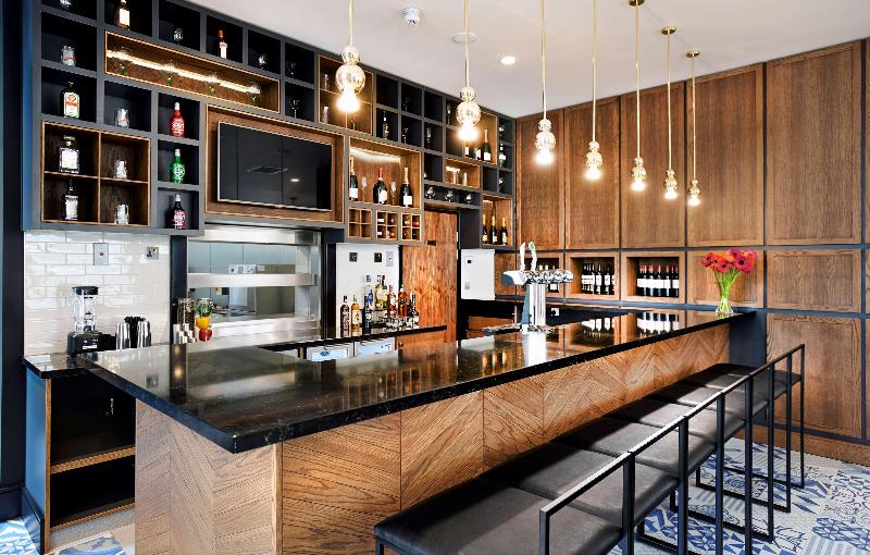 Hilton Southampton - Utilita Bowl - Bar