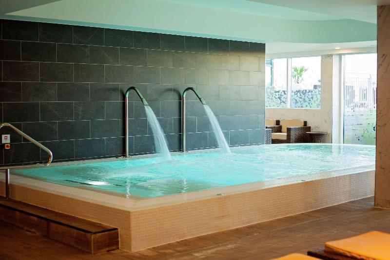 Hilton Southampton - Utilita Bowl - Aktivite