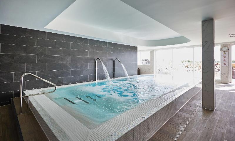 Hilton Southampton - Utilita Bowl - Aktivite