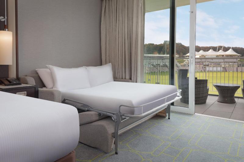 Hilton Southampton - Utilita Bowl - Oda