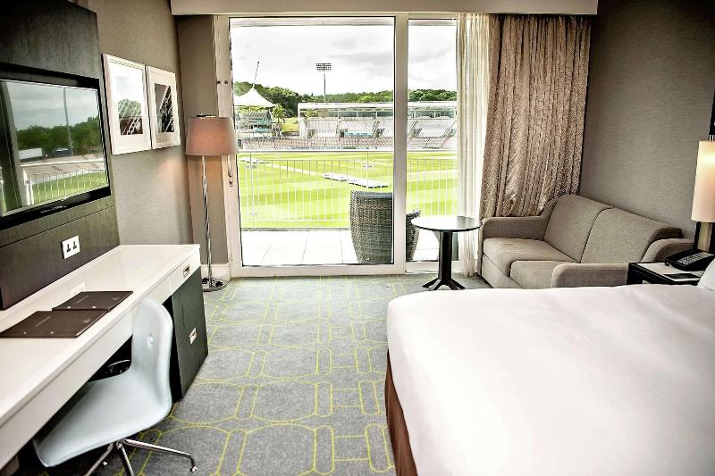 Hilton Southampton - Utilita Bowl - Oda
