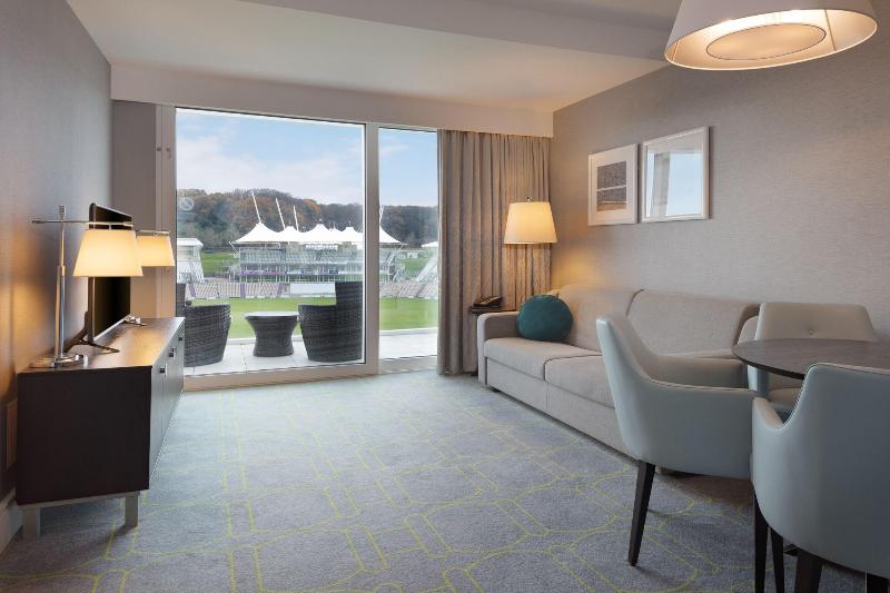 Hilton Southampton - Utilita Bowl - Oda