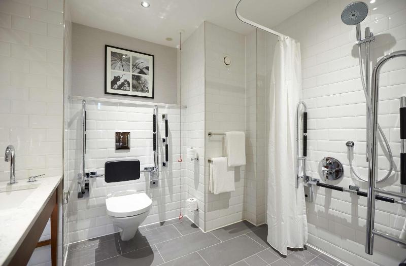 Hilton Southampton - Utilita Bowl - Oda