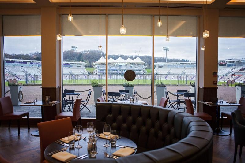 Hilton Southampton - Utilita Bowl - Restoran