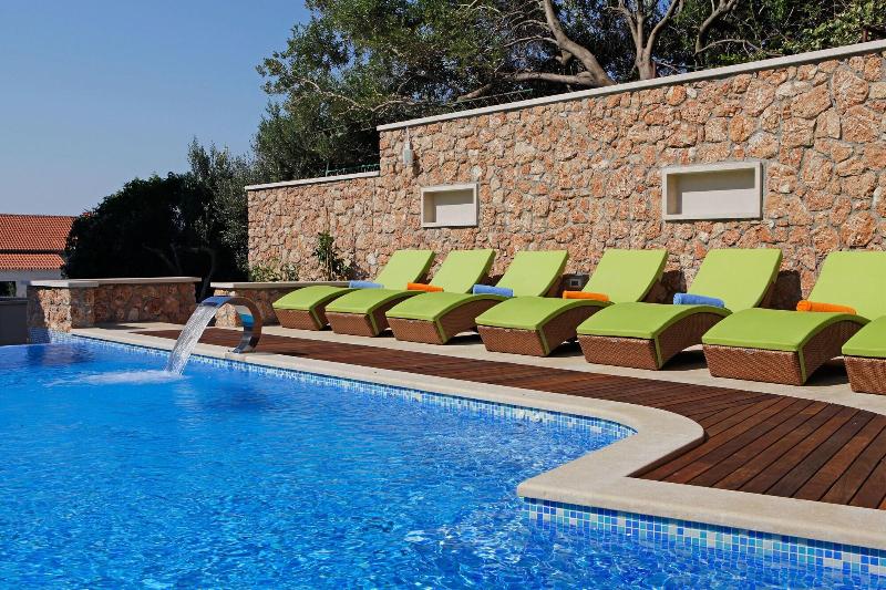 Hotel Bol - Aktivite