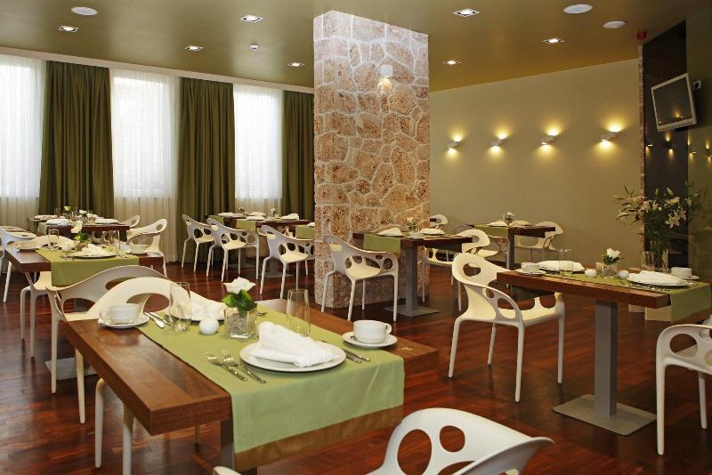 Hotel Bol - Restoran