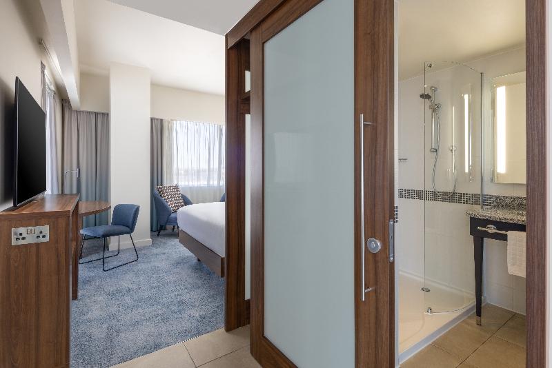 Hampton By Hilton Gatwick North - Oda