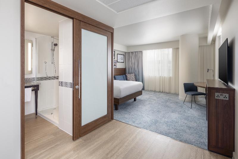 Hampton By Hilton Gatwick North - Oda