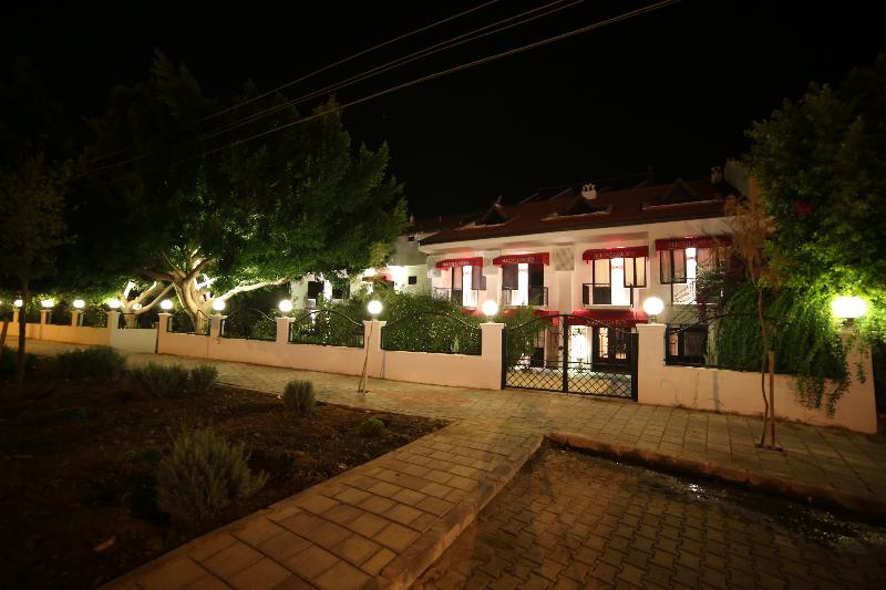 Akkent Garden Hotel - Genel
