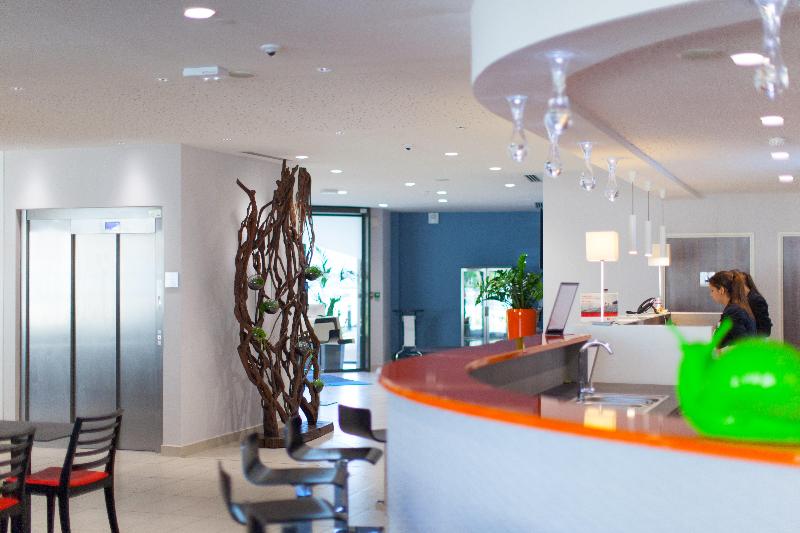 Holiday Inn Express Toulon - Est - Bar