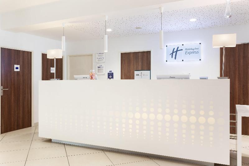 Holiday Inn Express Toulon - Est - Genel