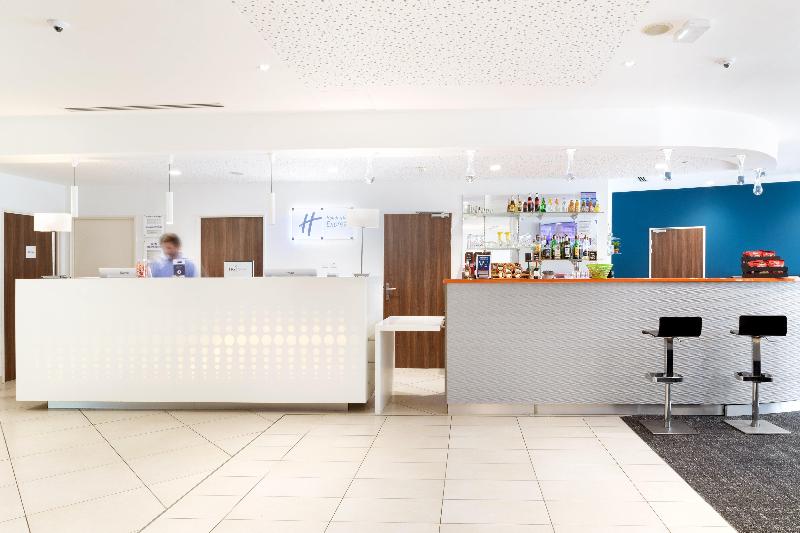 Holiday Inn Express Toulon - Est - Genel