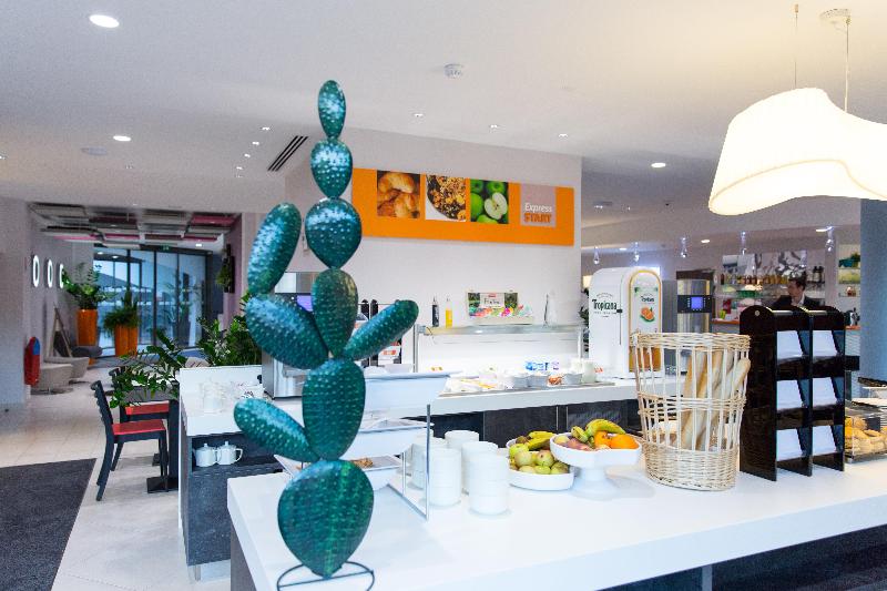 Holiday Inn Express Toulon - Est - Restoran