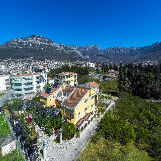 Pharos otel fotoğrafı